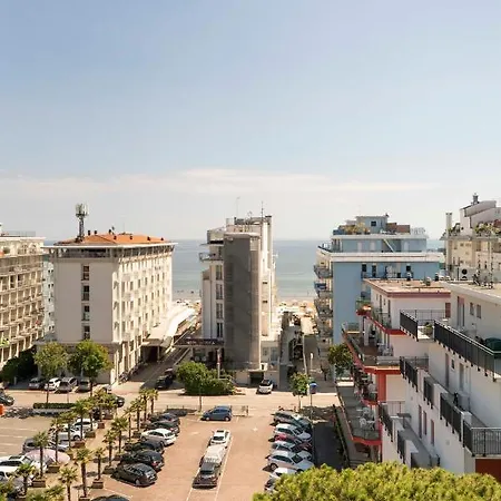 President Hotel