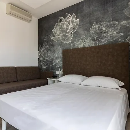 Hotel President